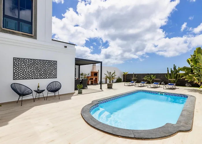 - Heated Pool, Aircon * بلايا بلانكا
