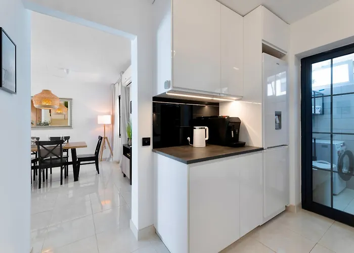 - Heated Pool, Aircon فيلة بلايا بلانكا