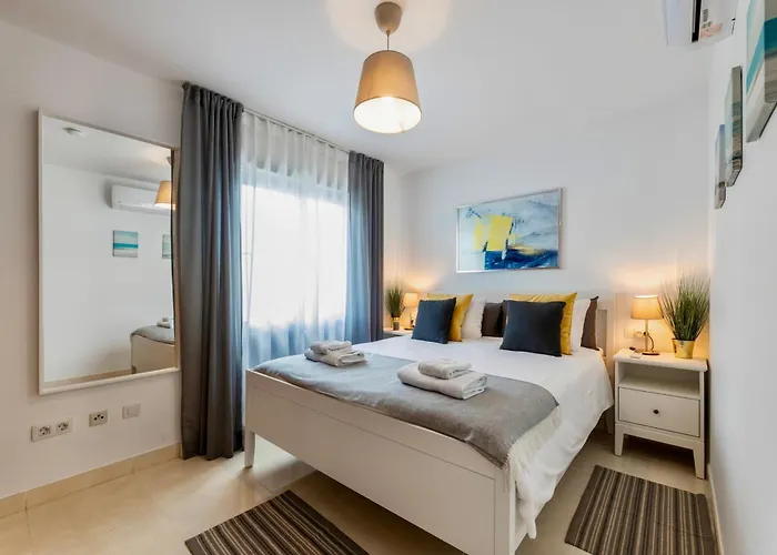 - Heated Pool, Aircon فيلة بلايا بلانكا