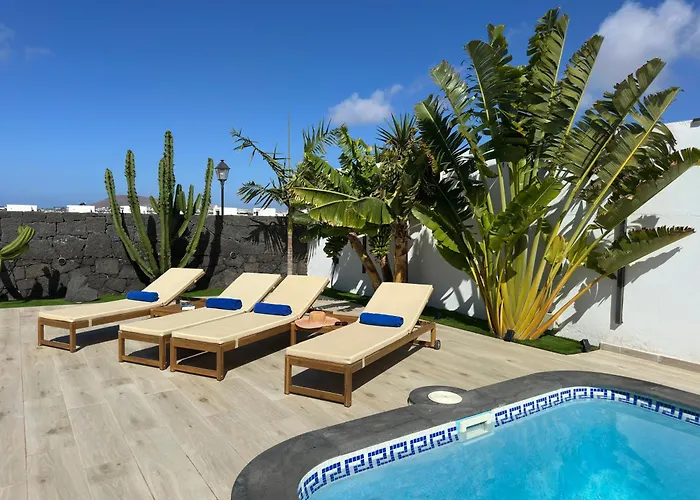 - Heated Pool, Aircon بلايا بلانكا